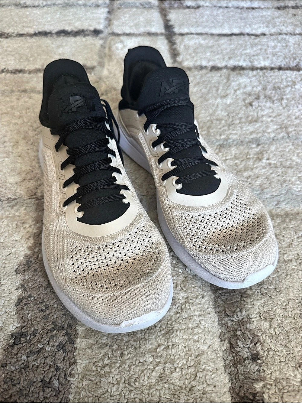 APL Shoes